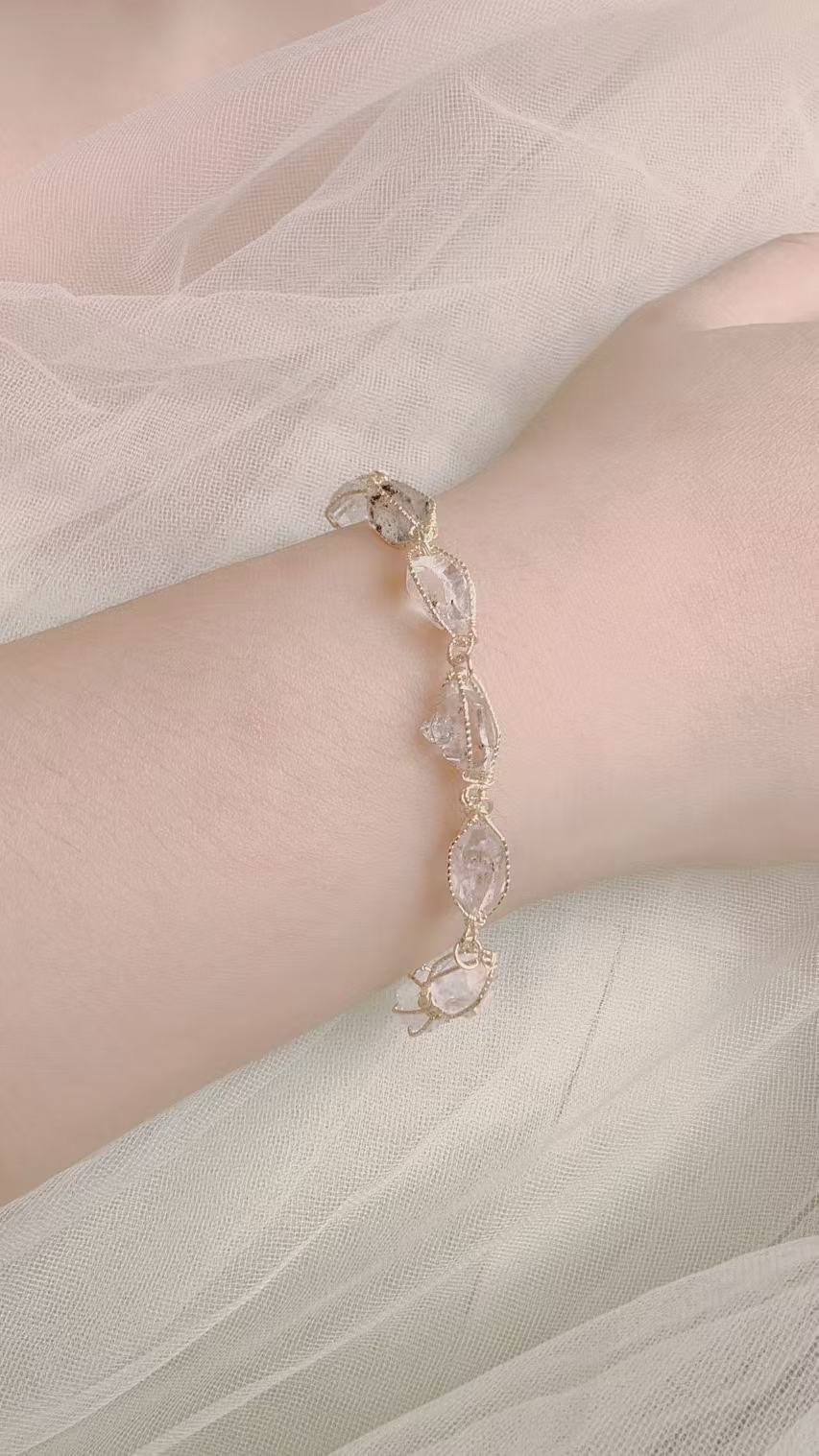 "GLEAMING LUCKY STONE" HERKIMER DIAMOND BRACELET