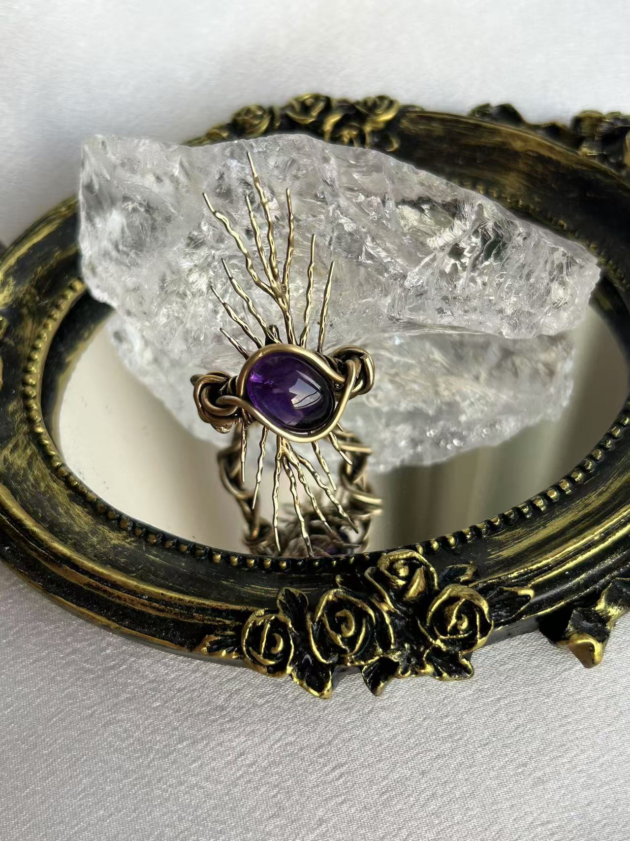 "ENCHANTED BOUGH"AMETHYST RING